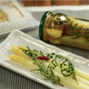 White asparagus pickles